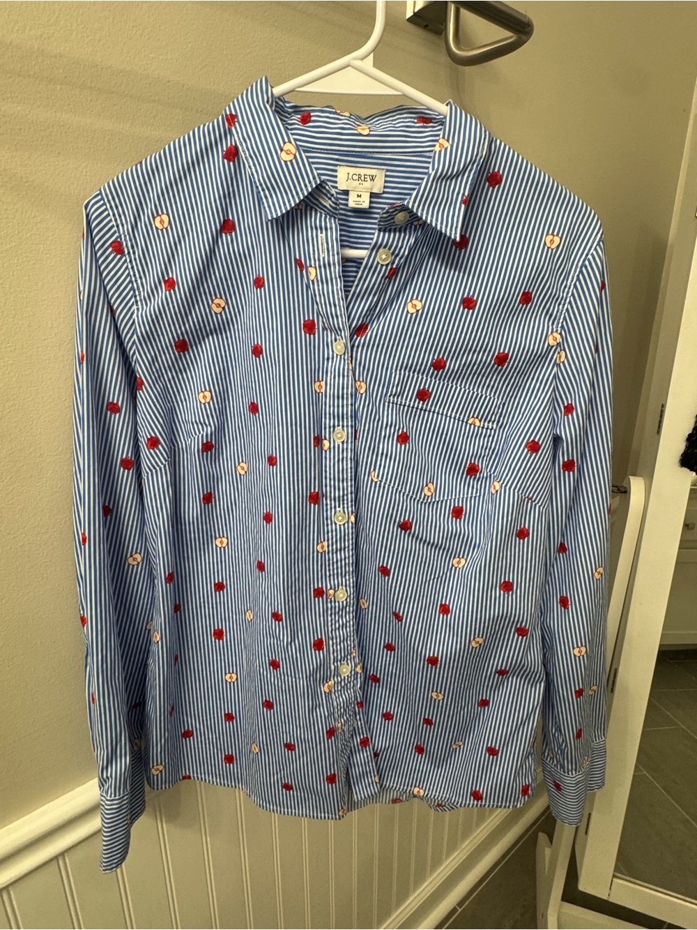 J.Crew Apple Embroidered Blue White Pinstripe Button Down Shirt M